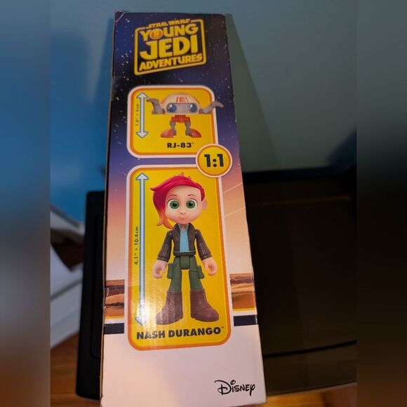 NWOT Hasbro Disney Star Wars Young Jedi Adventures The Crimson Firehawk - Picture 10 of 11